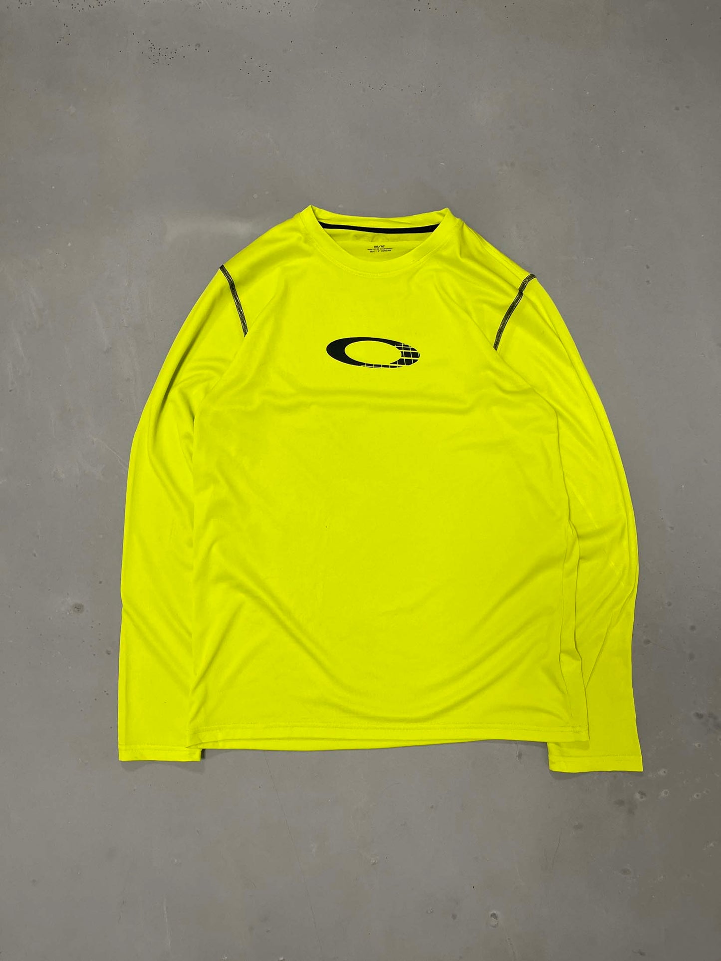 Vintage Oakley neon technical shirt - M