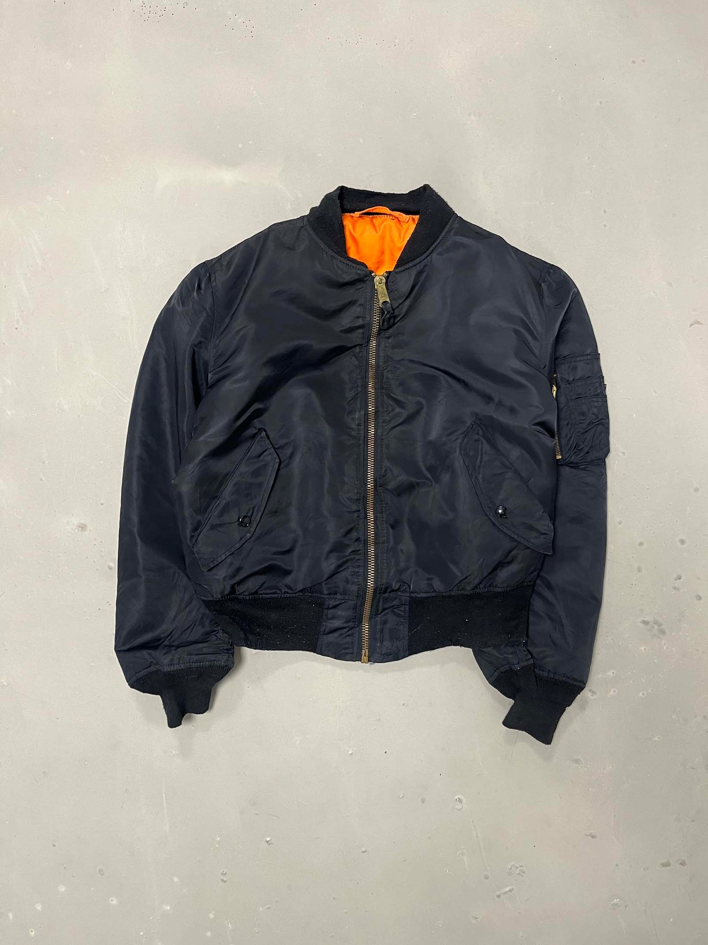 Vintage Alpha Industries MA-1 bomber jacket - L